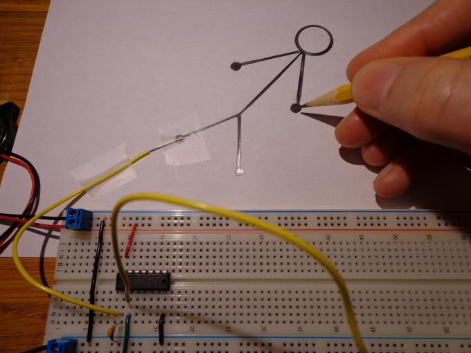 A Musical Stylus for the World’s Simplest Oscillator | Musical Circuits